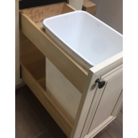 Southport White Shaker Trash Can Insert for a 15" Base Cabinet